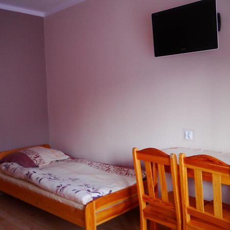 Pod Kamiennikiem Hotel Trzemesnia Luaran gambar