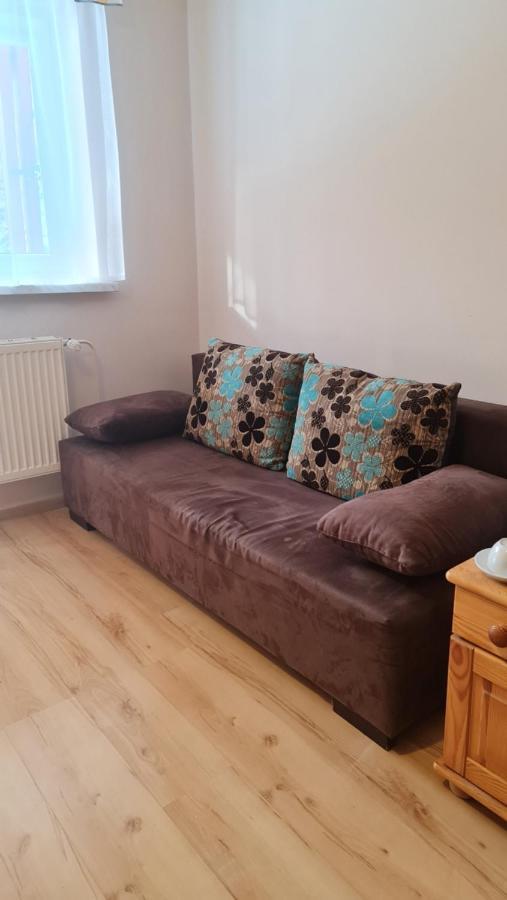 Pod Kamiennikiem Hotel Trzemesnia Luaran gambar