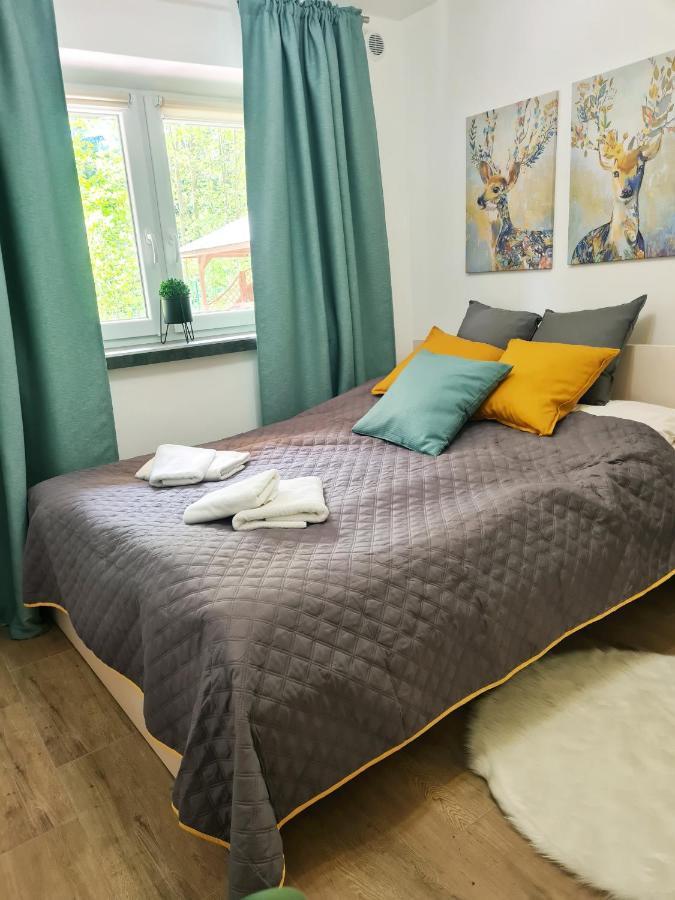 Pod Kamiennikiem Hotel Trzemesnia Luaran gambar