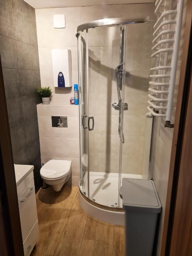 Pod Kamiennikiem Hotel Trzemesnia Luaran gambar