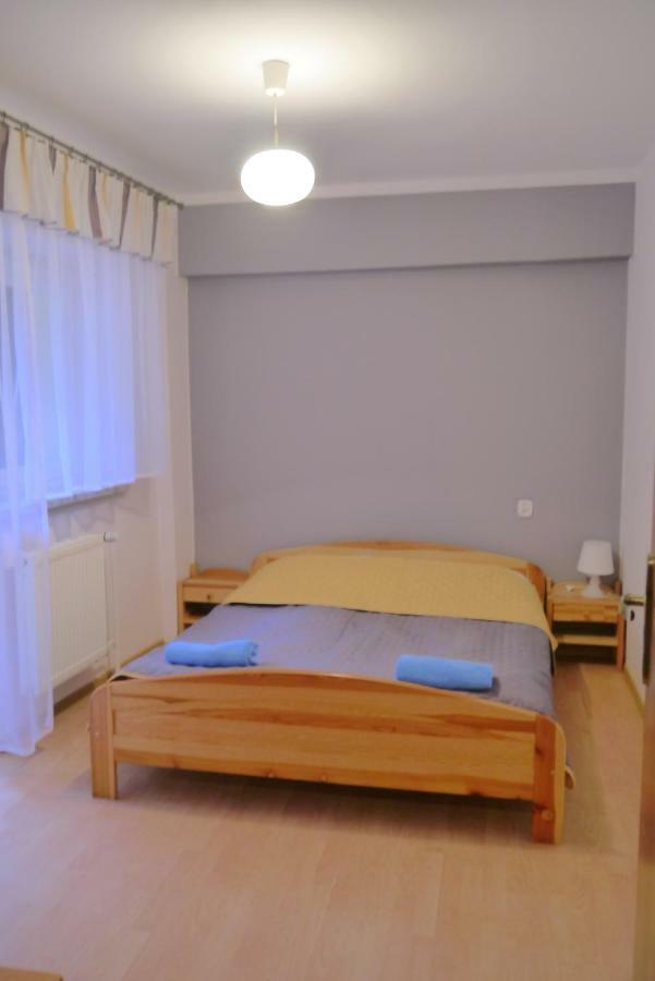 Pod Kamiennikiem Hotel Trzemesnia Luaran gambar