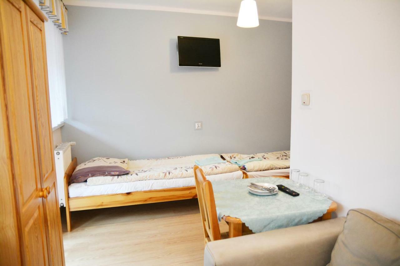 Pod Kamiennikiem Hotel Trzemesnia Luaran gambar
